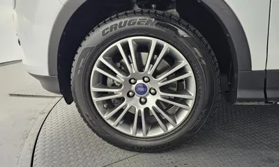 Ford Kuga 2016, 66747 км, за 4463.7 USD