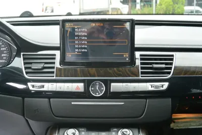 Audi A8 2014, 165693 км, за 7882.29 USD - фото 7