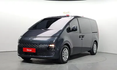 Hyundai Staria · 2022 год