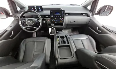 Hyundai Staria 2022, 70154 км, за 16848.36 USD - фото 7