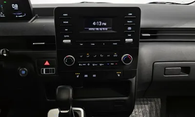 Hyundai Staria 2022, 70154 км, за 16848.36 USD - фото 14