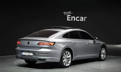 Volkswagen Arteon 2023, 59080 км, за 18827.37 USD