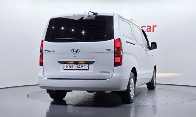 Hyundai Starex 2019, 120631 км, за 9205.29 USD