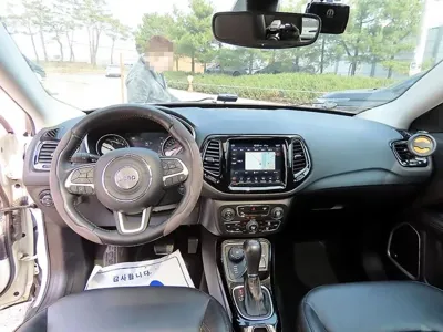 Jeep Compass 2019, 100972 км, за 7351.98 USD - фото 7