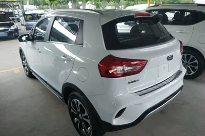 Geely Auto Vision X3 2017, 54600 км, за 5645 USD