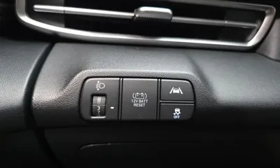 Hyundai Avante 2023, 56938 км, за 11809.11 USD - фото 27