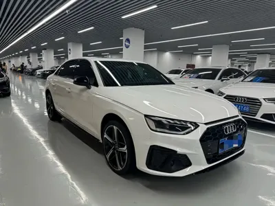 Audi A4L 2024, 17000 км, за 20048.22 USD