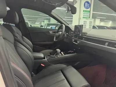 Audi A4L 2024, 17000 км, за 20048.22 USD - фото 6