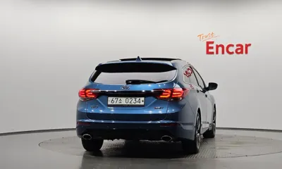 Hyundai i40 2016, 149074 км, за 6236.05 USD