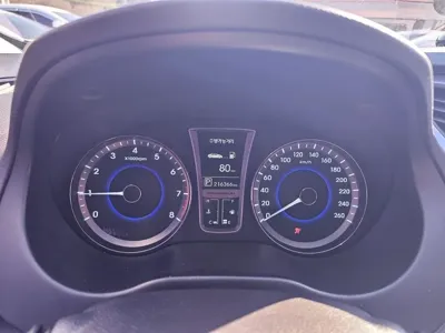 Hyundai Grandeur 2012, 216348 км, за 2299 USD - фото 8