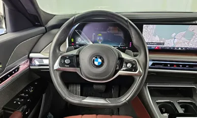 BMW 7-Series 2023, 38555 км, за 65620.05 USD - фото 13