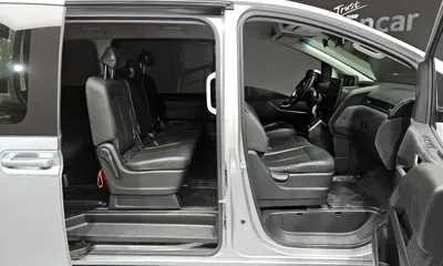 Hyundai Staria 2024, 123380 км, за 16451.93 USD - фото 12