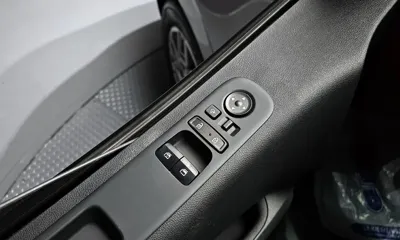 Hyundai Staria 2024, 123380 км, за 16451.93 USD - фото 13