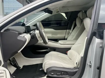 Nio ET7 2023, 44000 км, за 30311.36 USD - фото 7