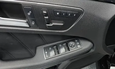 Mercedes-Benz E-Class 2013, 125755 км, за 5079.11 USD - фото 13
