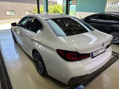 BMW 5-Series 2023, 50895 км, за 25395.57 USD