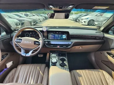 Kia K8 2023, 55000 км, за 21530.79 USD