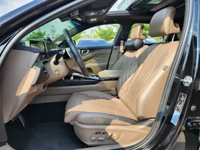 Kia K8 2023, 55000 км, за 21530.79 USD