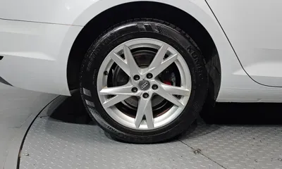 Audi A4 2018, 55029 км, за 12361.19 USD