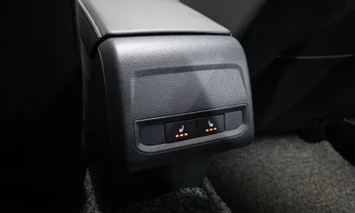 Volkswagen Jetta 2020, 76554 км, за 10509.72 USD - фото 18