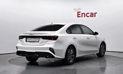 Kia K3 2023, 28484 км, за 18314.3 USD