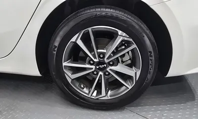 Kia K3 2023, 28484 км, за 18314.3 USD - фото 21