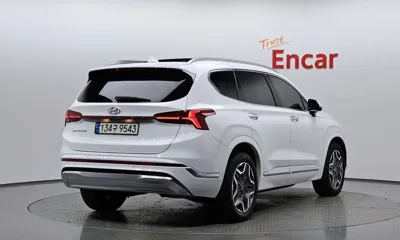 Hyundai Santafe 2022, 61283 км, за 20198.66 USD