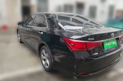 Toyota Crown 2015, 187600 км, за 11992 USD