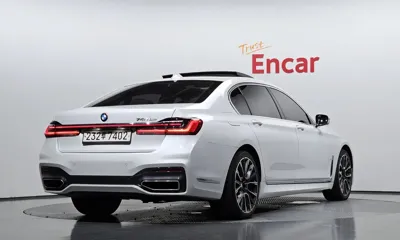BMW 7-Series 2020, 141383 км, за 32980.11 USD