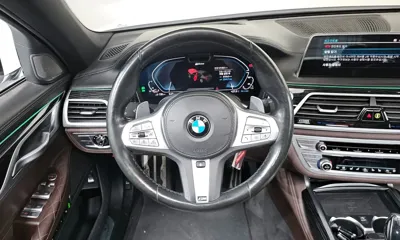 BMW 7-Series 2020, 141383 км, за 32980.11 USD - фото 13