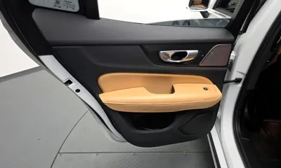 Volvo S60 2025, 12356 км, за 29539.19 USD - фото 24