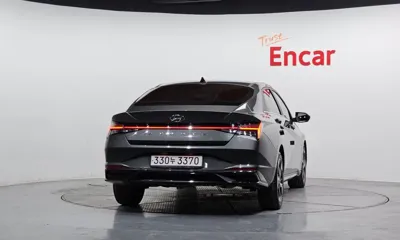Hyundai Avante 2021, 73261 км, за 10906.94 USD