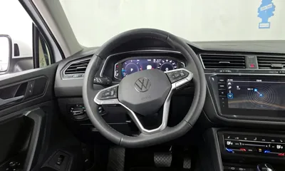 Volkswagen Tiguan 2024, 32660 км, за 25287.65 USD - фото 13