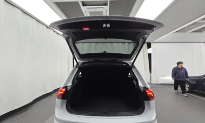 Volkswagen Tiguan 2024, 32660 км, за 25287.65 USD - фото 20