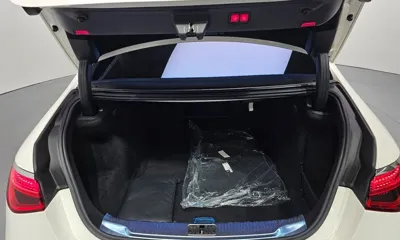 Mercedes-Benz S-Class 2021, 46517 км, за 62837.77 USD - фото 20