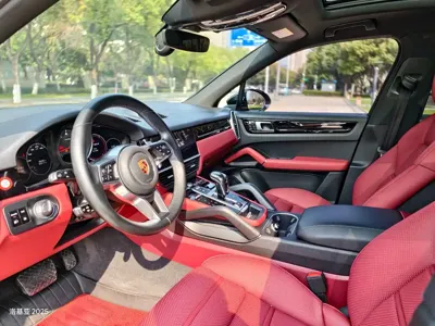 Porsche Cayenne 2019, 89000 км, за 54301.76 USD