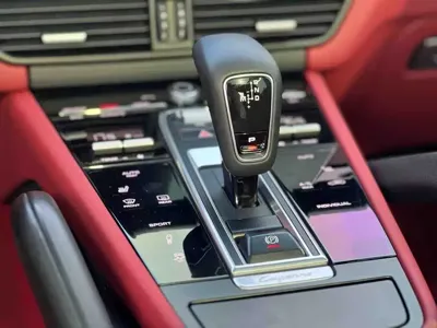 Porsche Cayenne 2019, 89000 км, за 54301.76 USD - фото 13
