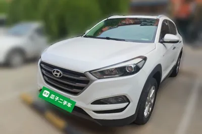 Hyundai Tucson · 2015 год