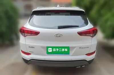 Hyundai Tucson 2015, 94500 км, за 7083 USD