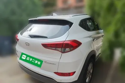 Hyundai Tucson 2015, 94500 км, за 7083 USD