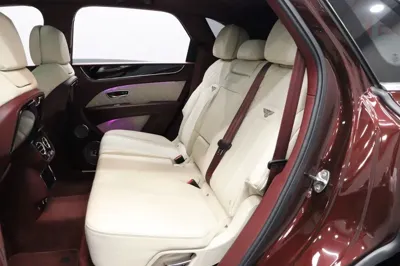 Bentley Bentayga 2021, 42700 км, за 119469.61 USD - фото 8