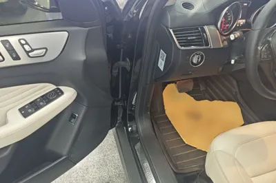Mercedes-Benz GLE Coupe 2017, 142600 км, за 21463 USD - фото 23
