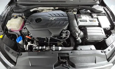 Hyundai Veloster 2022, 47253 км, за 15621.53 USD - фото 6