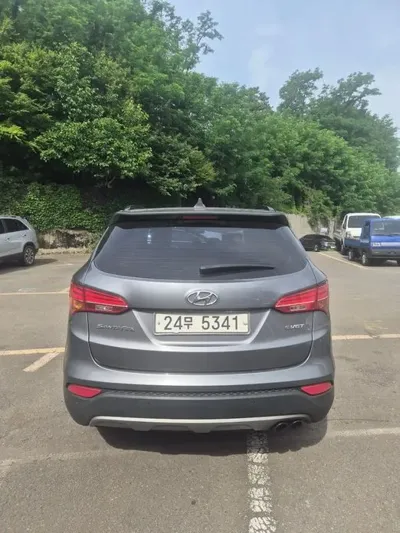 Hyundai Santafe 2013, 301879 км, за 3773.1 USD