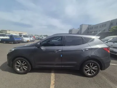 Hyundai Santafe 2013, 301879 км, за 3773.1 USD