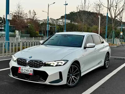 BMW 3 Series · 2022 год