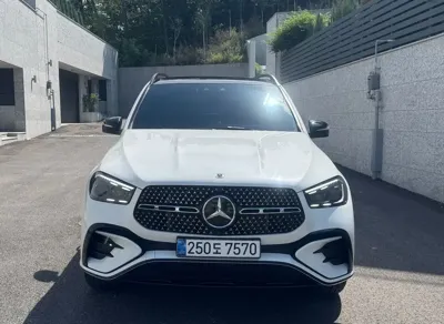 Mercedes-Benz GLE-Class 2025, 5800 км, за 86605.42 USD