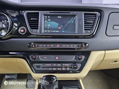 Kia Canival 2016, 131704 км, за 9376.83 USD - фото 14