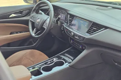 Buick Regal 2023, 34800 км, за 13592 USD - фото 31