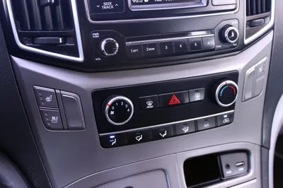 Hyundai Starex 2019, 97837 км, за 10093.11 USD - фото 12